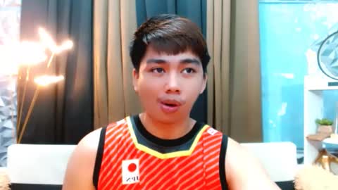 Snapshot of mister_officer chatting on October 11, 9:30 pm SAINT SACHI will make your day online show from October 11, 9:30 pm