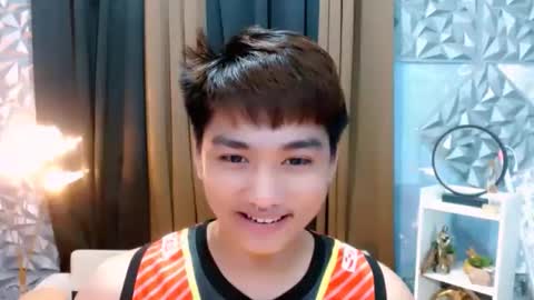 Snapshot of mister_officer chatting on October 13, 5:41 pm SAINT SACHI will make your day online show from October 13, 5:41 pm