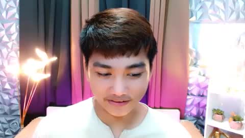 Snapshot of mister_officer chatting on October 10, 2:00 pm SAINT SACHI will make your day online show from October 10, 2:00 pm