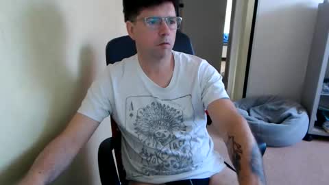 mistercoeur online show from June 6, 7:36 am
