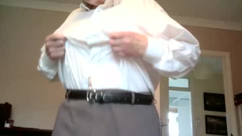 Snapshot of mistersilver66 chatting on January 7, 11:00 am mistersilver66 online show from January 7, 11:00 am