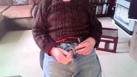 Snapshot of mistersilver66 chatting on December 11, 11:10 am mistersilver66 online show from December 11, 11:10 am