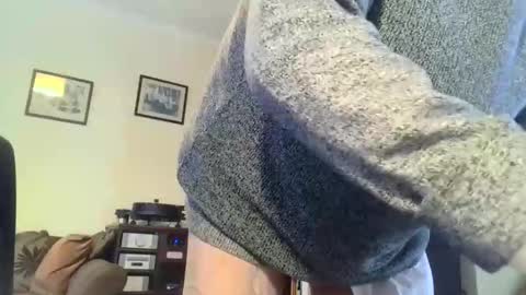 Snapshot of mistersilver66 chatting on October 7, 1:48 pm mistersilver66 online show from October 7, 1:48 pm