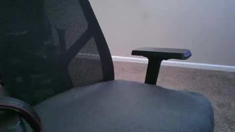 Julius online show from April 4, 5:43 pm