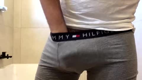 misterxy567 online show from May 1, 8:06 am
