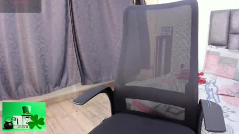 mitchbukanan online show from March 22, 12:37 am