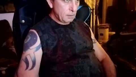 Snapshot of mitchnails69 chatting on March 12, 6:29 am BobbyMitchGa online show from March 12, 6:29 am