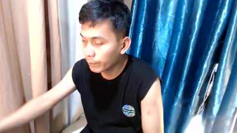 Snapshot of mitsubishixxx chatting on October 2, 8:29 am Nardz online show from October 2, 8:29 am
