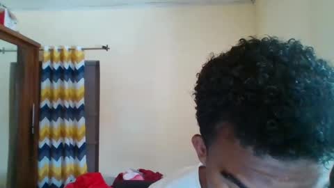 Snapshot of mixedboy_sexy chatting on September 21, 9:20 am mixedboy_sexy online show from September 21, 9:20 am