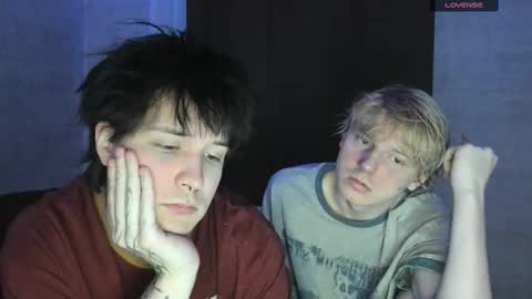 MeowMiku online show from December 1, 2:31 pm