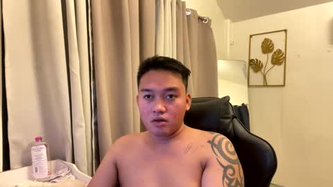 Michole Jay online show from April 28, 2:27 am
