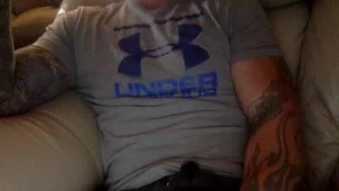 Snapshot of mjg175 chatting on September 24, 9:13 pm SexyRed online show from September 24, 9:13 pm