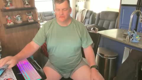 mmmthatsfunnn online show from February 25, 8:43 pm