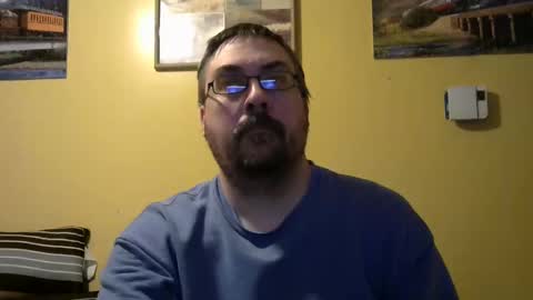 Snapshot of mmr45 chatting on November 1, 4:05 am mmr45 online show from November 1, 4:05 am