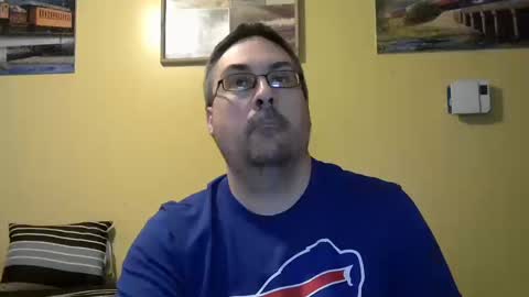 Snapshot of mmr45 chatting on October 14, 3:24 am mmr45 online show from October 14, 3:24 am