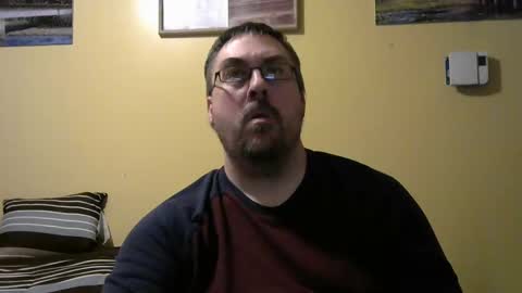 Snapshot of mmr45 chatting on October 22, 4:49 am mmr45 online show from October 22, 4:49 am