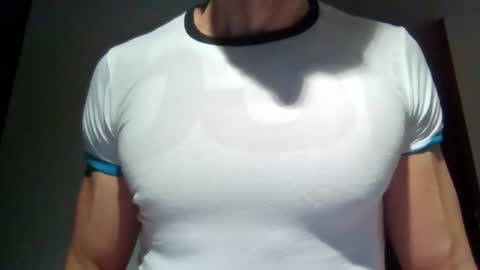 Snapshot of mmuscularman chatting on February 13, 5:37 am mmuscularman online show from February 13, 5:37 am