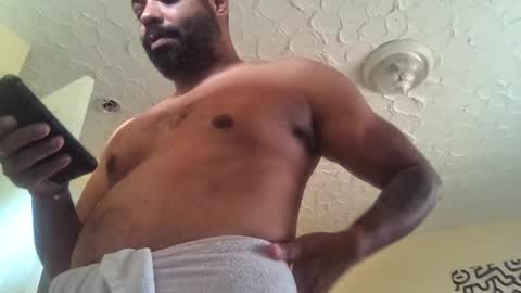 modestguy1084 online show from September 28, 2:59 pm
