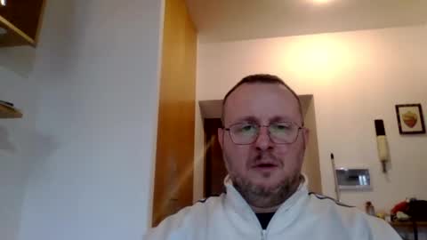 Snapshot of modesto1969 chatting on January 4, 1:21 pm modesto1969 online show from January 4, 1:21 pm