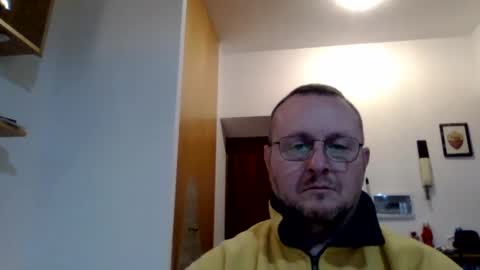 Snapshot of modesto1969 chatting on January 1, 3:35 pm modesto1969 online show from January 1, 3:35 pm