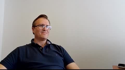 Moe online show from March 26, 5:28 pm