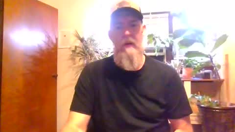 Snapshot of moeblick chatting on October 2, 11:25 am moeblick online show from October 2, 11:25 am