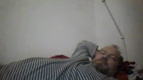 Snapshot of mofu781s chatting on December 17, 11:27 pm mofu781s online show from December 17, 11:27 pm