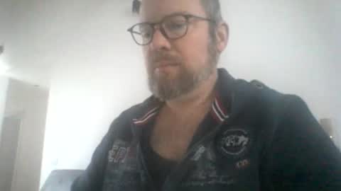 Snapshot of mofu781s chatting on December 4, 7:28 am mofu781s online show from December 4, 7:28 am