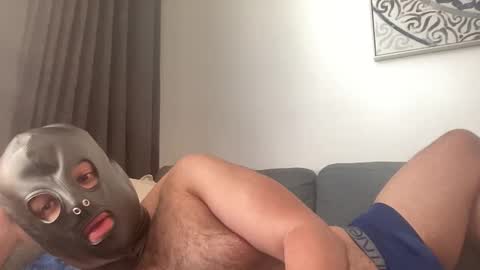 moha2020997 online show from February 15, 9:07 am