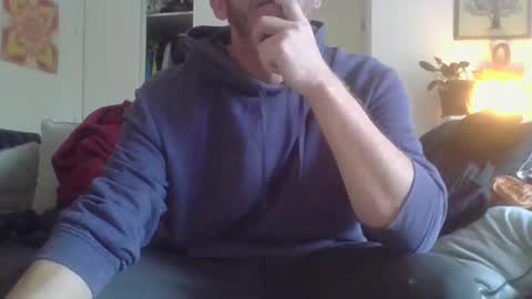 Snapshot of mohican69hot chatting on December 10, 11:32 am mohican69hot online show from December 10, 11:32 am