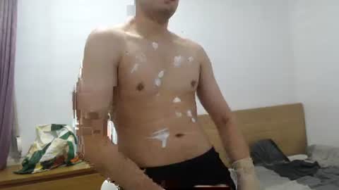 molkreid2 online show from April 30, 4:52 am