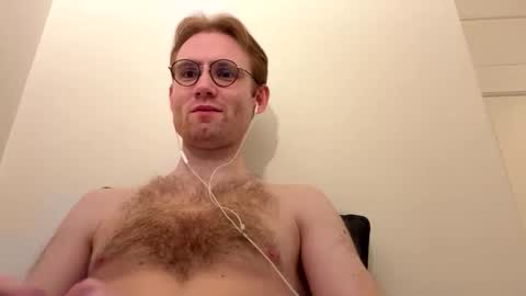 molliter online show from December 15, 10:51 pm