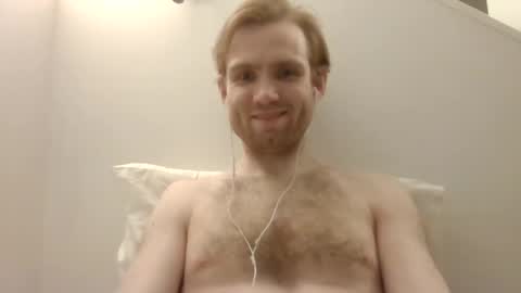 Snapshot of molliter chatting on January 28, 12:47 am molliter online show from January 28, 12:47 am