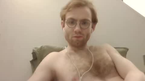 Snapshot of molliter chatting on February 26, 1:00 am molliter online show from February 26, 1:00 am