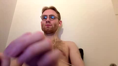 Snapshot of molliter chatting on October 22, 10:57 pm molliter online show from October 22, 10:57 pm