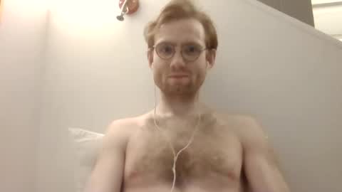 Snapshot of molliter chatting on January 29, 1:05 am molliter online show from January 29, 1:05 am
