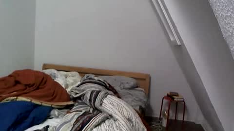 mollypepe online show from November 23, 10:15 am