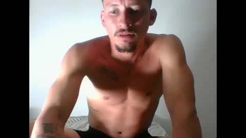 monito_hot17 online show from February 20, 6:19 am