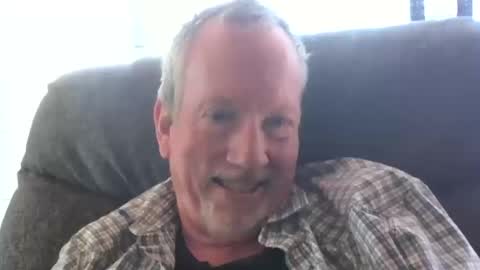 Snapshot of monkeedance chatting on October 12, 8:25 pm Monkee Dance online show from October 12, 8:25 pm