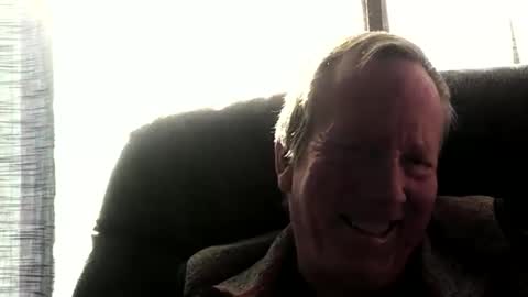 Snapshot of monkeedance chatting on December 9, 9:44 pm Monkee Dance online show from December 9, 9:44 pm