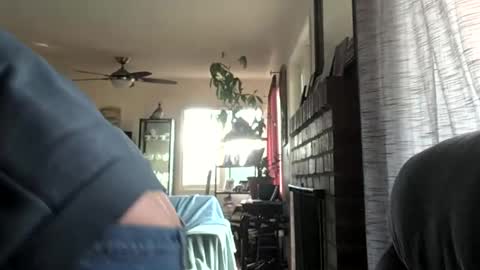 Snapshot of monkeedance chatting on December 15, 8:25 pm Monkee Dance online show from December 15, 8:25 pm