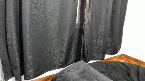 Snapshot of monkeyd_66 chatting on September 22, 4:39 pm monkeyd_66 online show from September 22, 4:39 pm