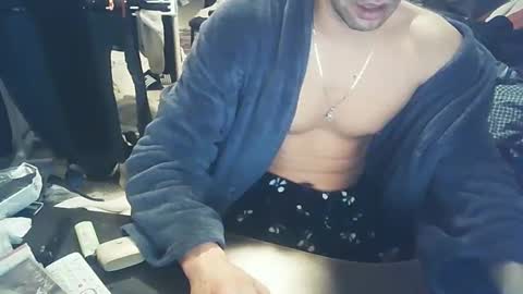 monkeydmajoub89 online show from January 17, 8:37 pm