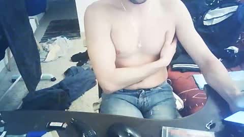 monkeydmajoub89 online show from January 9, 8:22 pm