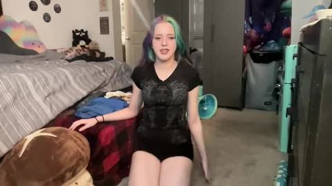 MonMon online show from February 7, 6:53 am