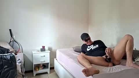 monoovo online show from June 13, 4:38 pm