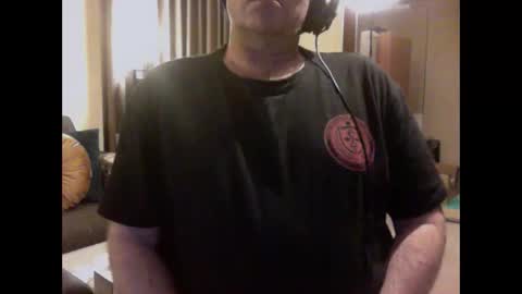 monopodblah online show from December 24, 9:28 am