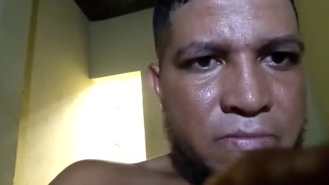 monosqui13 online show from March 20, 8:12 pm