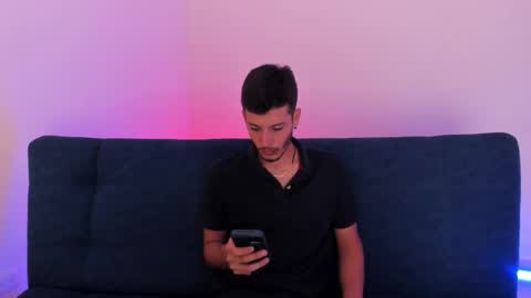 monster_cock4u_ online show from September 17, 1:39 am