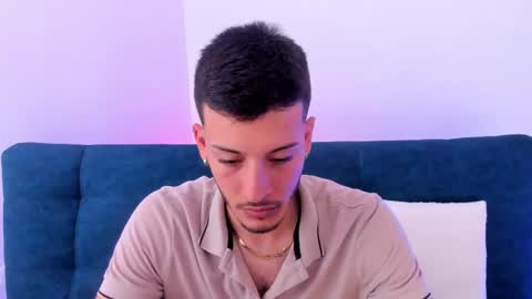 Snapshot of monster_cock4u_ chatting on September 24, 4:49 pm monster_cock4u_ online show from September 24, 4:49 pm